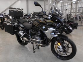 BMW R1250GS