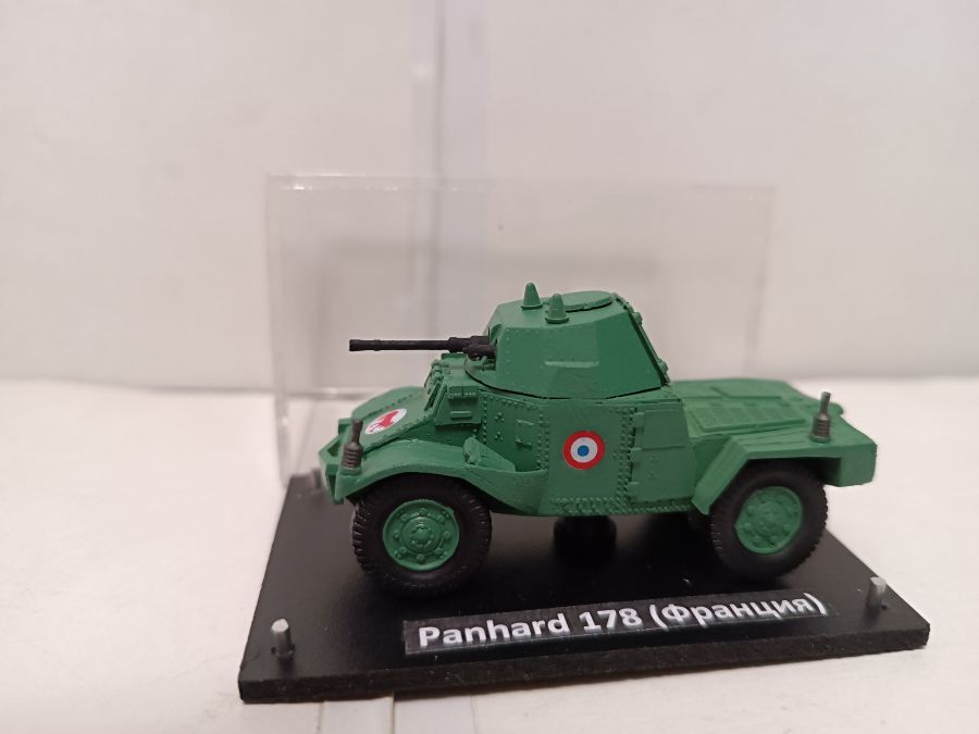 Panhard  178 (Франция) в масштабе 1/72