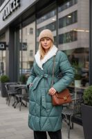 Стеганое пальто с меховой отделкой арт. 2818 [бирюзовый]