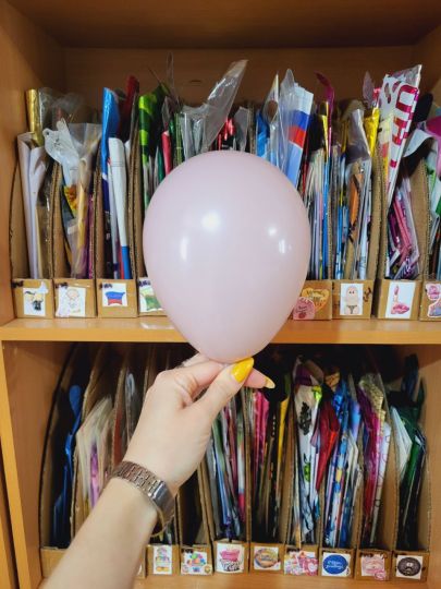 Микро пыльный розовый шар малюсенький с гелием