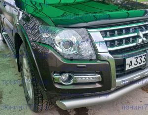Защита фар (очки), шелкография "карбон" серебро на Паджеро 4