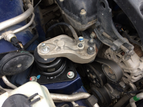 Замена Гидроопоры Двигателя на Автомобиле Варшавское шоссе 170Бс7