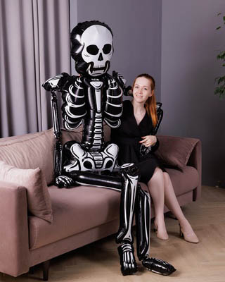 Шар-скелет огромный