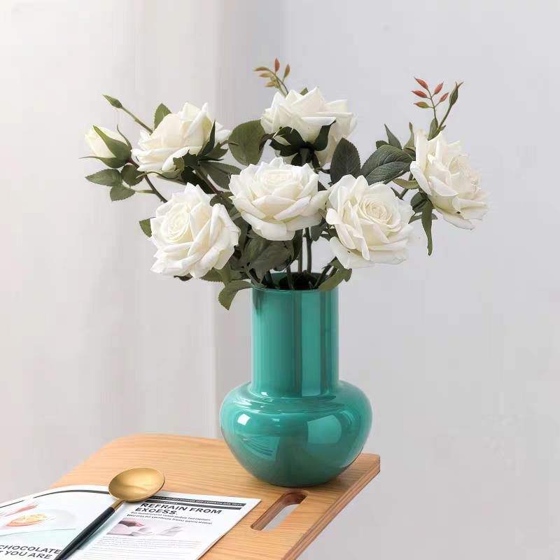 Ваза стекло D 13,5 * H 17,9 см, цвет изумрудный