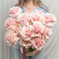 15 французских роз в шляпной коробке (сорт Пинк Мондиаль)