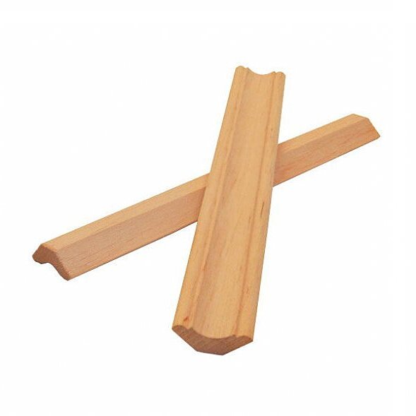 Плинтус из канадского кедра 40*13 мм