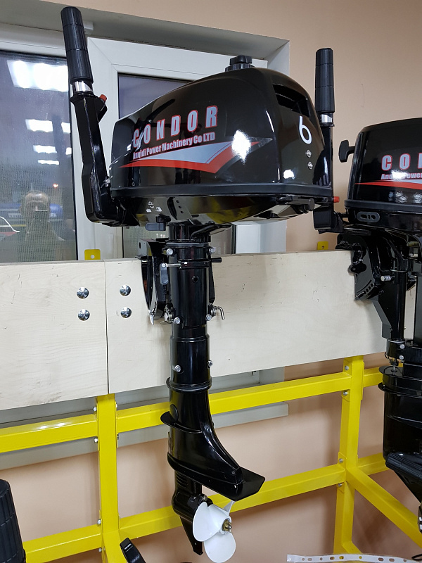 Лодочный мотор Condor T6HS без бака 12 л.