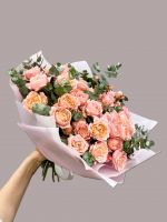 Букет кустовых пионовидных роз "Джульетта