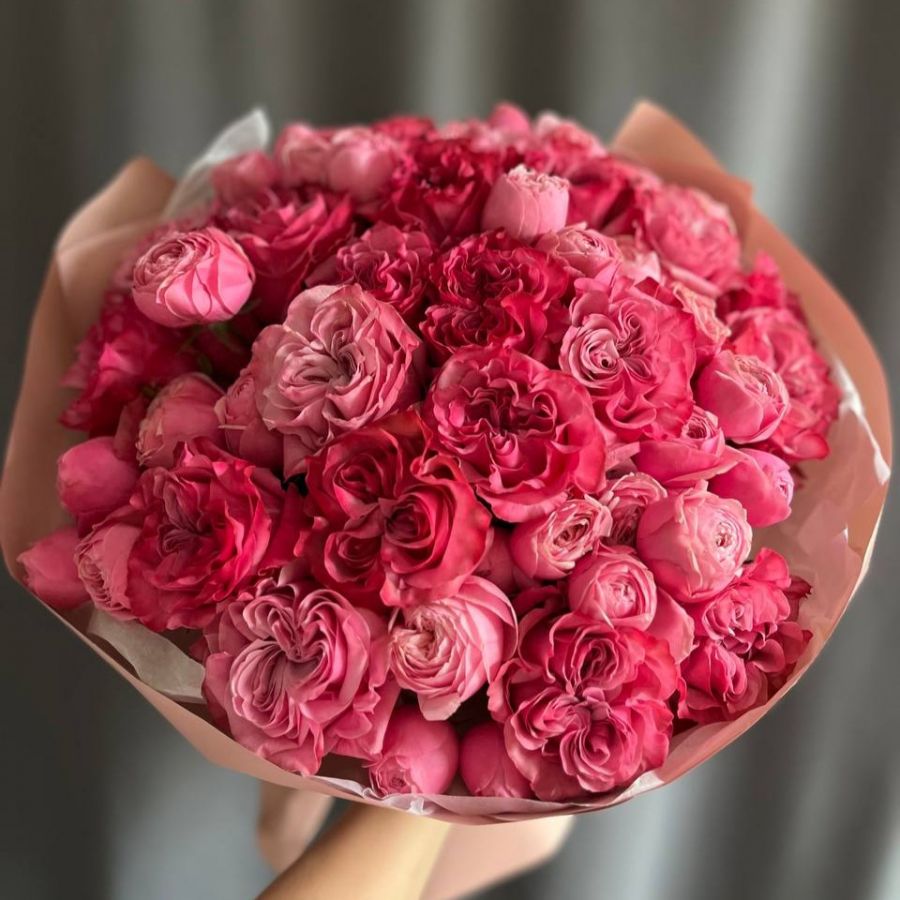 Большой букет роз