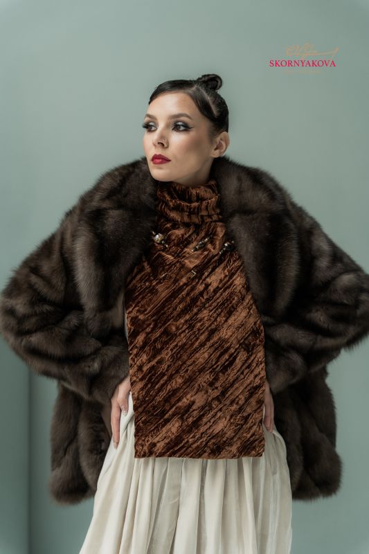Уникальная автоледи, короткая шуба из седого соболя. Дизайн Скорняковой
