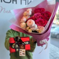 Букет "Оттенки розового"+конфеты