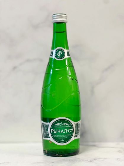 Вода минеральная Рычал-Су 0,5л, газированная, стекло
