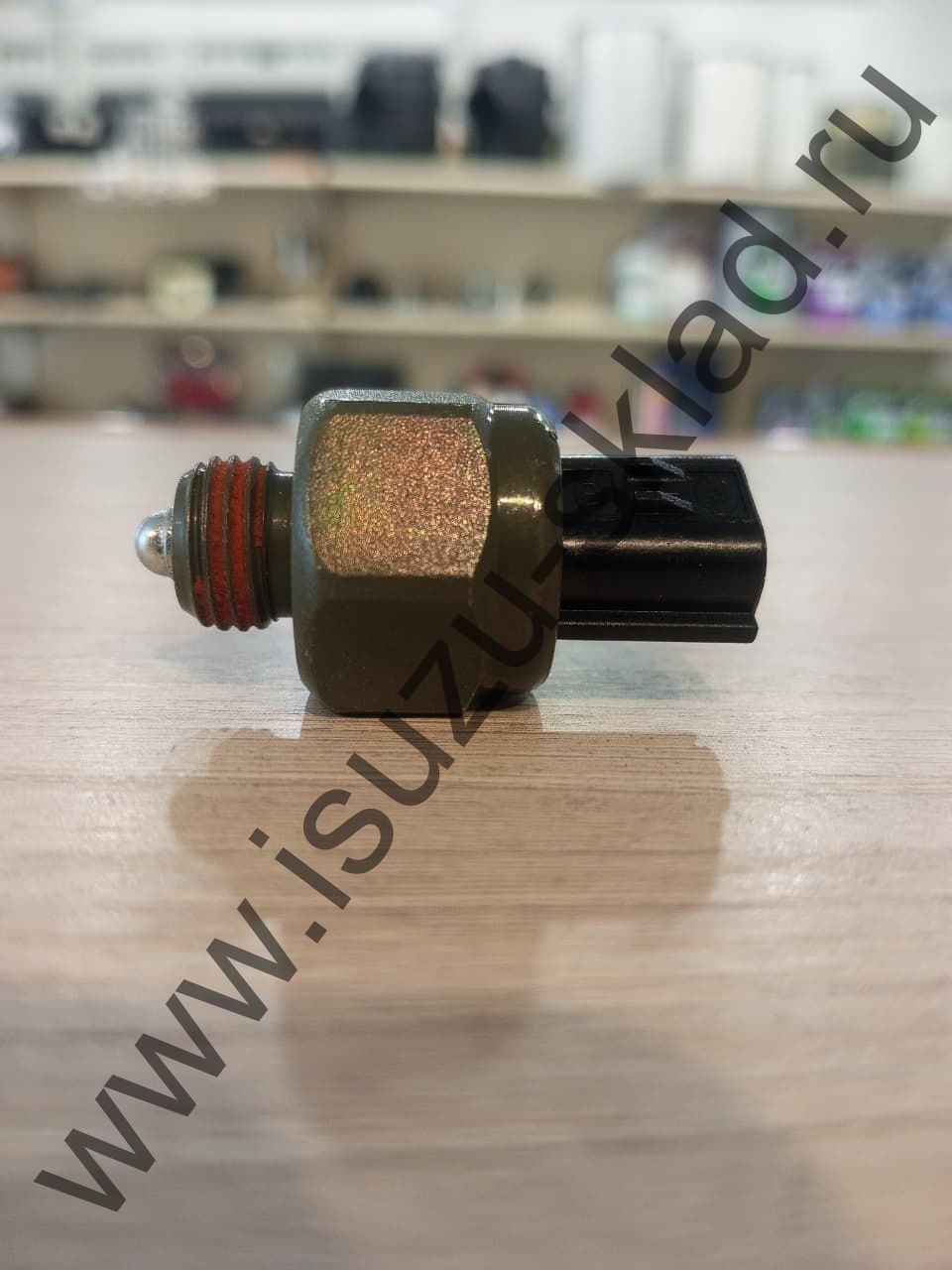 Датчик заднего хода hd120 (Hyundai)