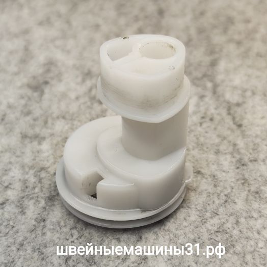 Кулачок (эксцентрик) Comfort 444 и др. Длина без учёта высоты винтов 55 мм; диаметр металлической части 37 мм; диаметр отверстия под вал 10 мм; крепление 2 винта под шестигранник.    Цена 705 руб.