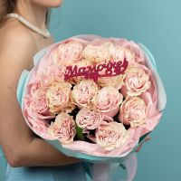 Букет маме из роз с топпером