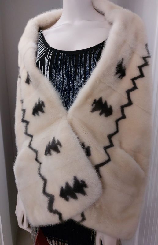 Палантин из меха норки в технике "Интарсия"