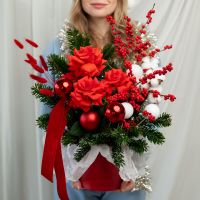 Новогодняя композиция в шляпной коробке