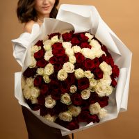 Букет из 101 розы 60  см .