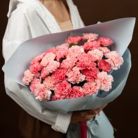 Нежный букет из 35 прекрасных  диантусов
