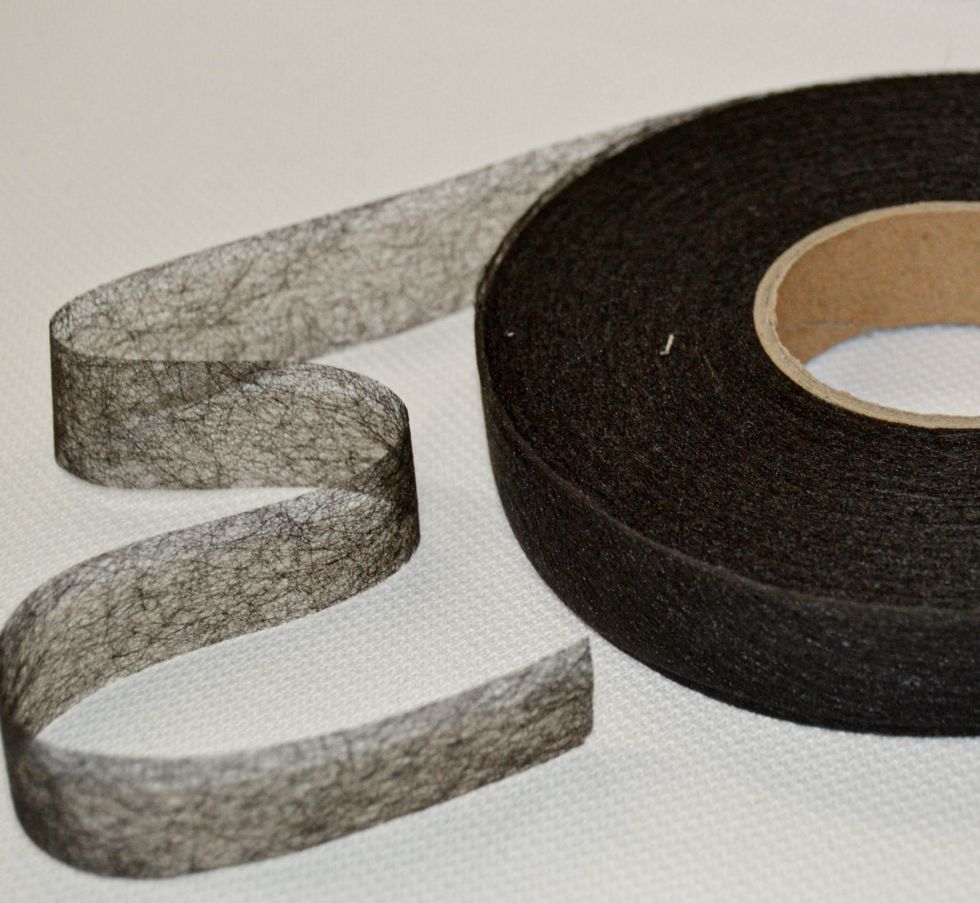 Паутинка клеевая чёрная, ширина 20 мм.     Цена 4 руб/м