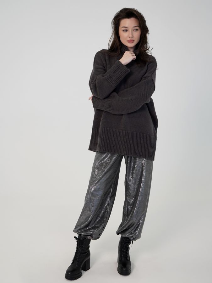 Брюки блестящие серые