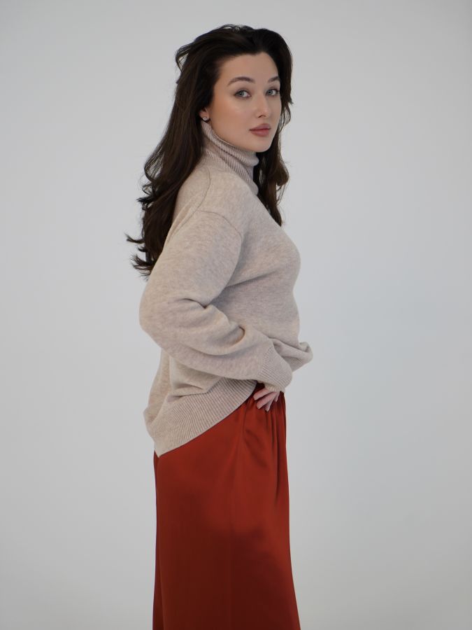 Брюки из сатина огненные