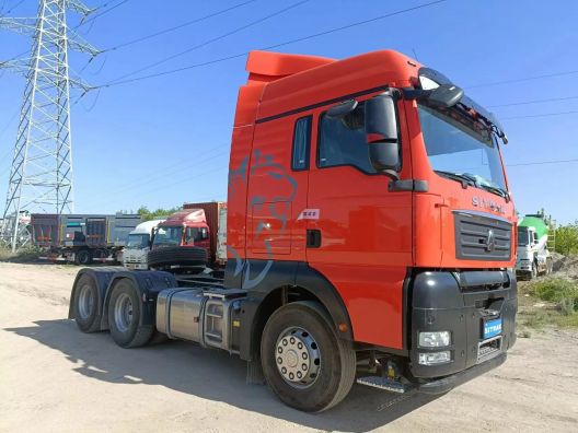 ТЯГАЧ SITRAK C7H 6X4 540 МКПП, УСИЛЕННЫЕ РЕССОРЫ, G(М), 1400, 2Д