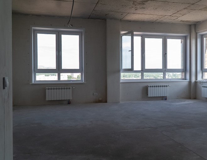 1-комнатная квартира 41,8кв.м.Комарова 7