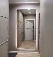 большое зеркало с подсветкой