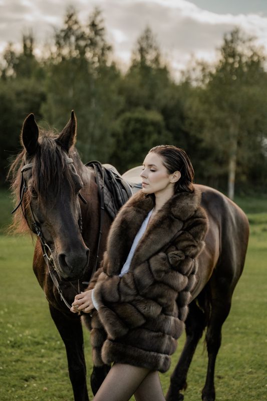 Шубы из баргузинского соболя - тренды 2026