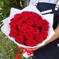 25 красных роз 50см с упаковкой