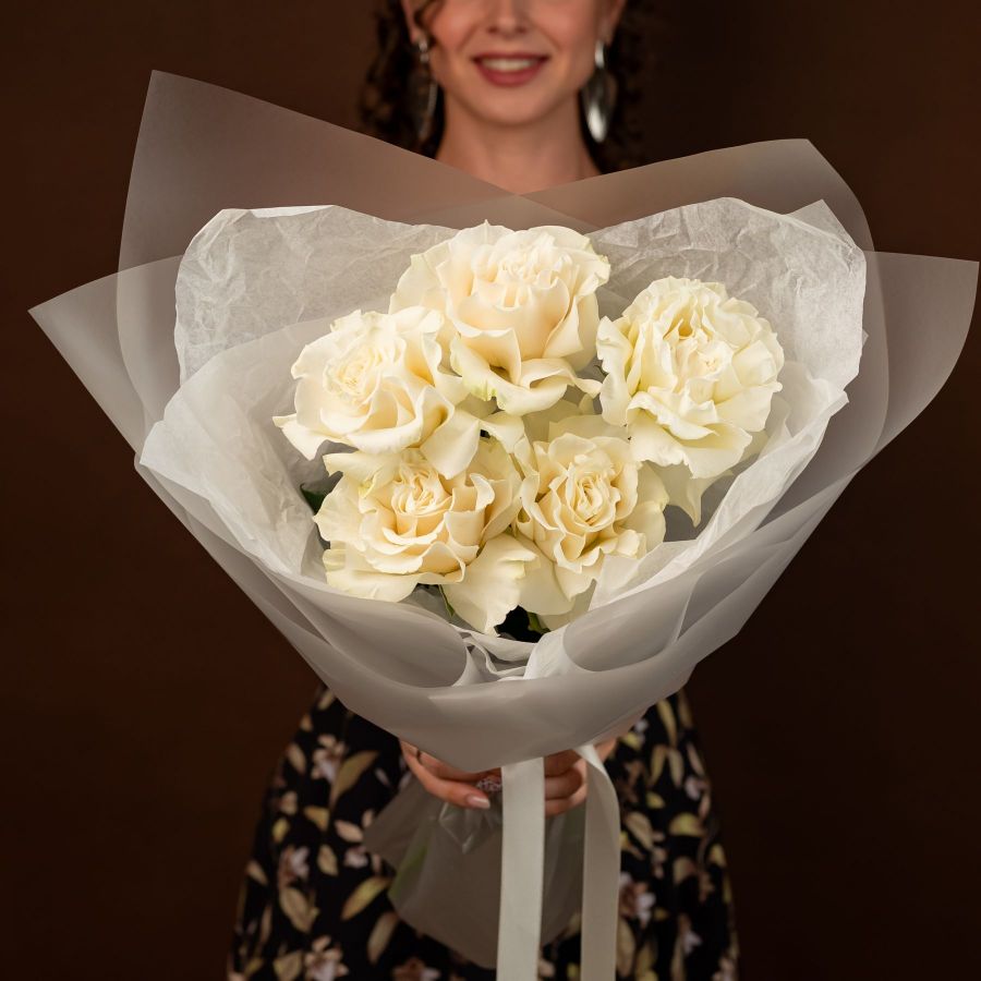 Французские роза белая от 5 шт