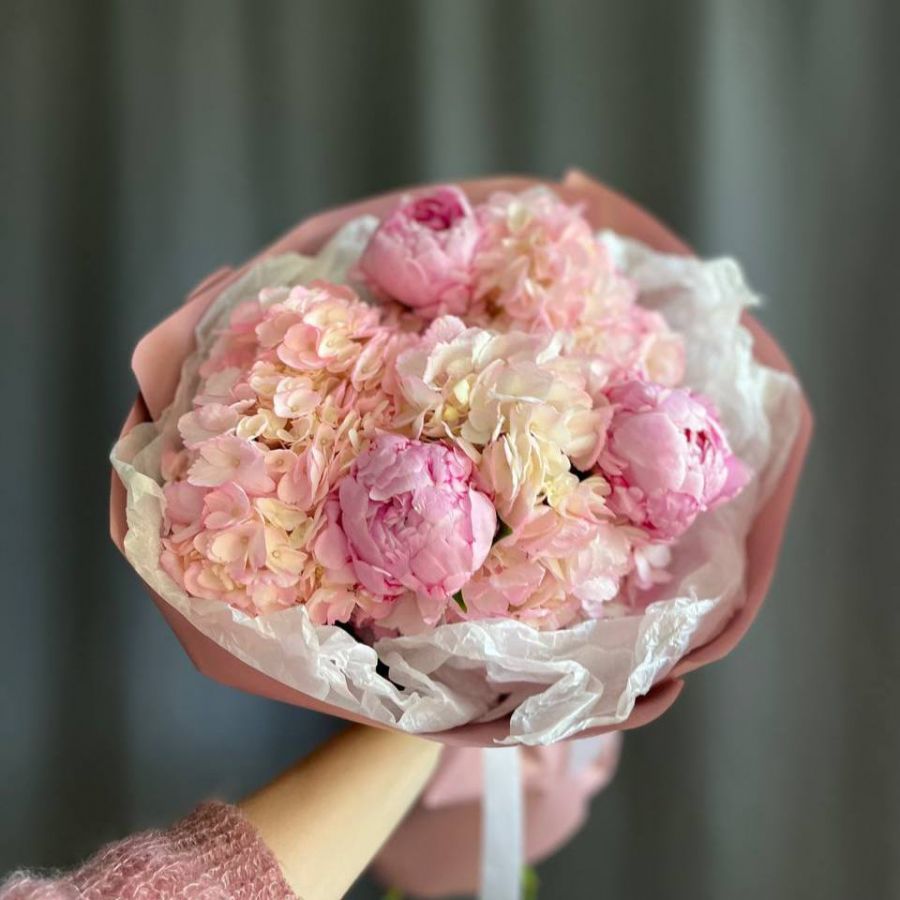 Нежный букет для девушки