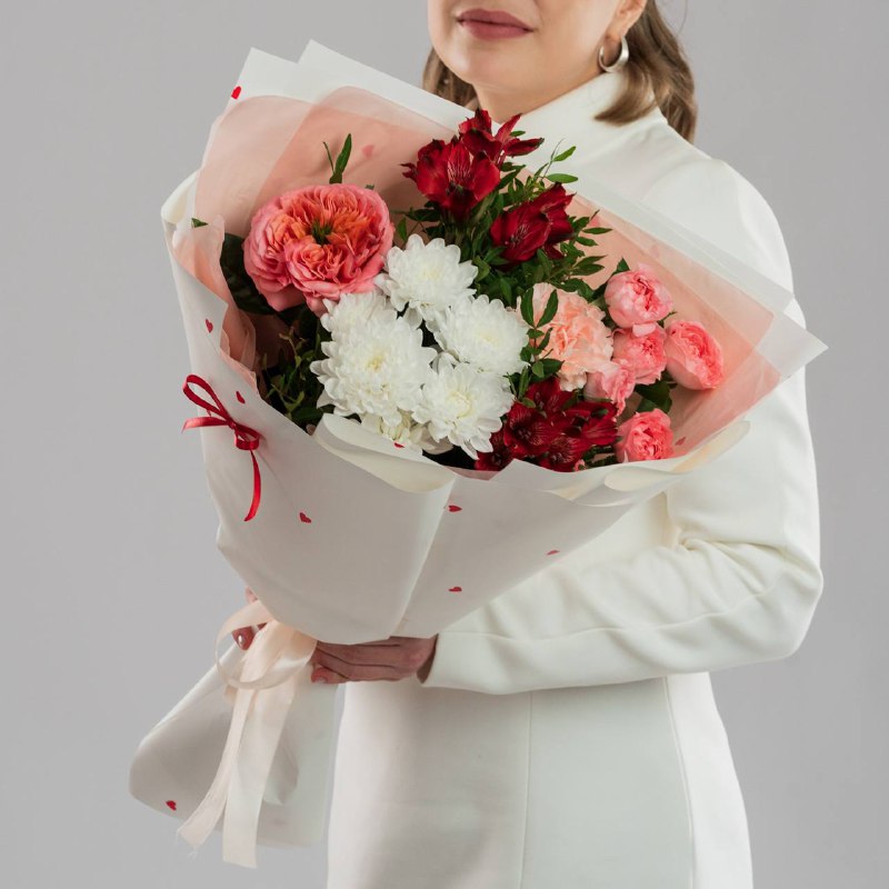 Букет "Не только розы"