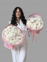 Монобукет из 13 веток хризантем