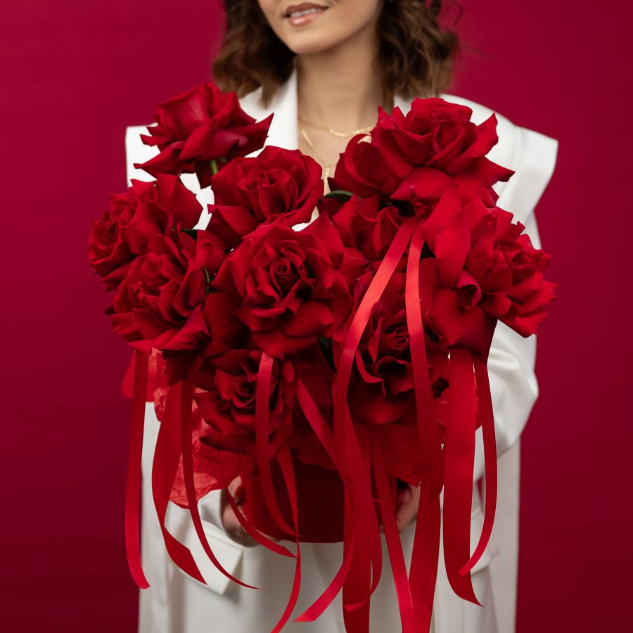 Розы в коробке "Признание в чувствах"