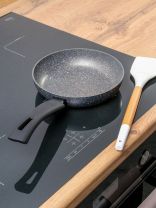 Сковорода алюминий, 18 см, антипригарное покрытие, Hoffmann, черная, индукция, НМ 7908