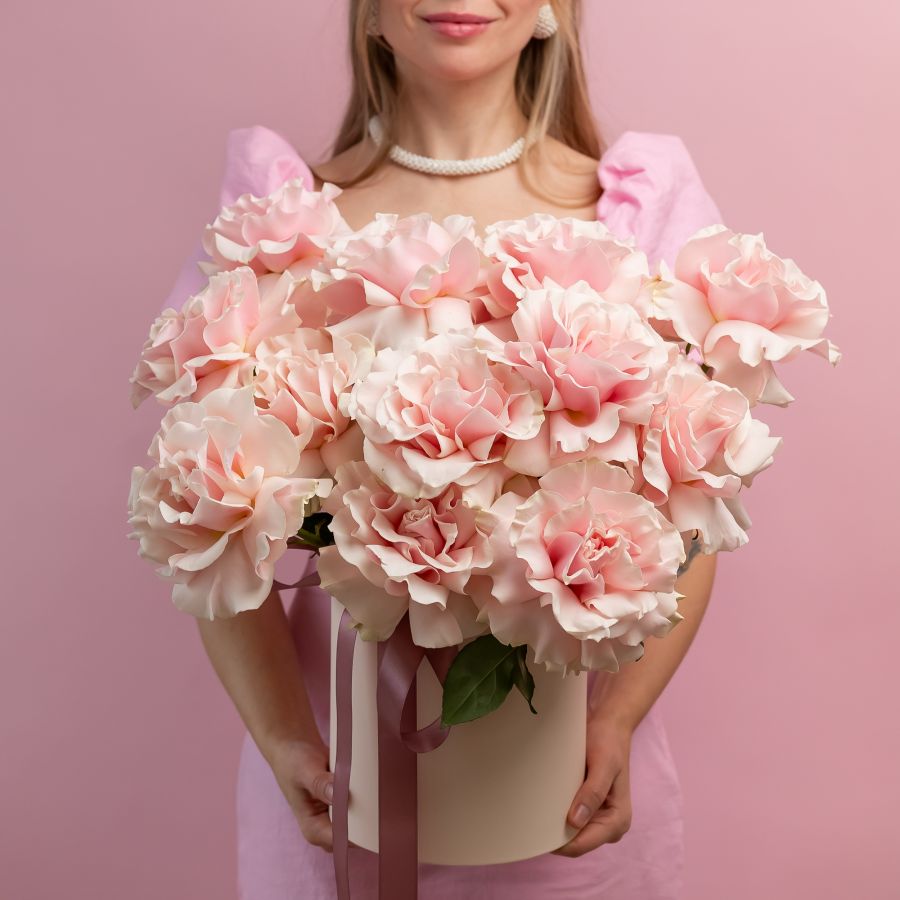 Французская роза 15шт в шляпной коробке (сорт Пинк Мондиаль)