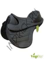 Безленчиковое седло Barefoot Cheyenne VegiTex