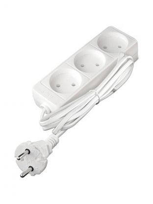 Удлинитель бытовой 3 гнезда, 1.5 м, ШВВП, без заземления, 1300 Вт, Союз, 481S-0301