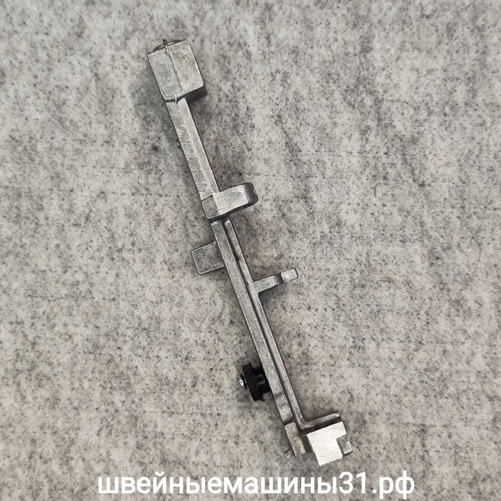 Рамка игловодителя Leader VS 318 и др. Диаметр отверстий под игловодитель 6,2 мм; высота 128 мм      Цена 680 руб.