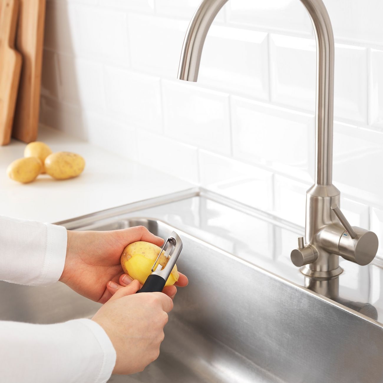 VÄRDEFULL Нож для чистки картофеля, черный