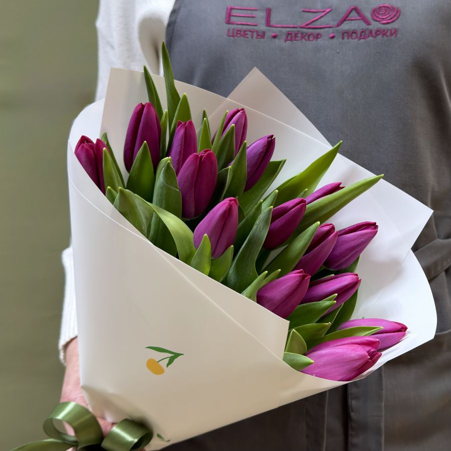 Тюльпаны фиолетовые в упаковке (от 11 шт)