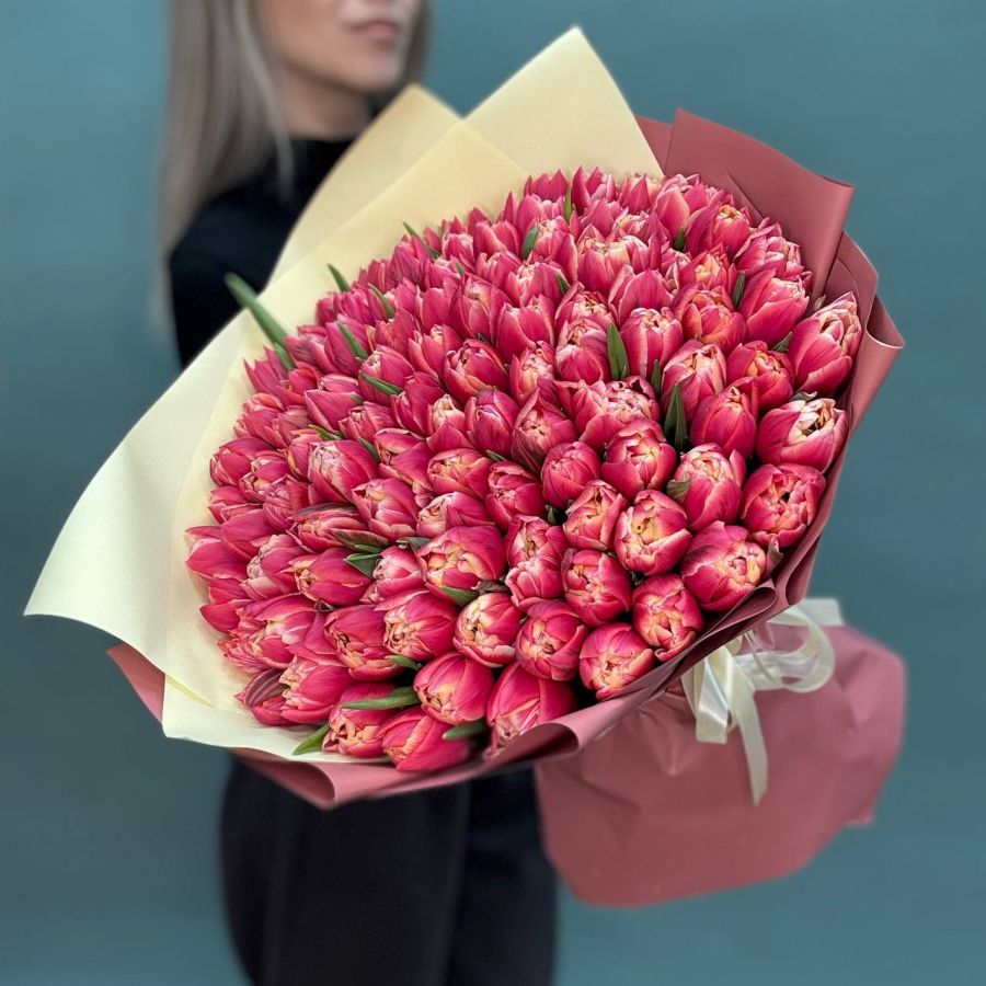 Пионовидные тюльпаны