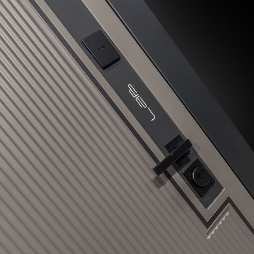 Входная дверь Лабиринт Лаб 1 Про - 08 Кристалл вуд