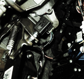 Замена Датчика Положения Педали Тормоза на Автомобиле Варшавское шоссе 170Бс7