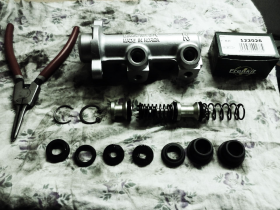 Проверка Надежности Контакта Датчика Износа К Гтц на Автомобиле Варшавское шоссе 170Бс7