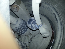 Замена Наконечника С Встроенным Демпфером Вибрации на Автомобиле Варшавское шоссе 170Бс7