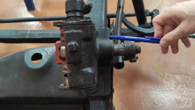 Проверка Люфта В Механизме Червяк Ролик на Автомобиле Варшавское шоссе 170Бс7