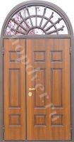 Металлические двери  парадные из массива дуба